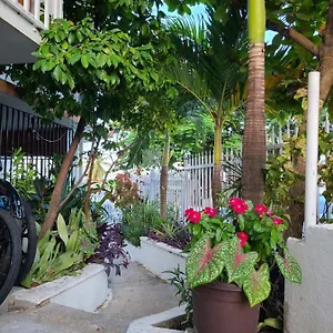 Casita Natural Village #4, #6 Y #8 , San Juan Puerto Rico